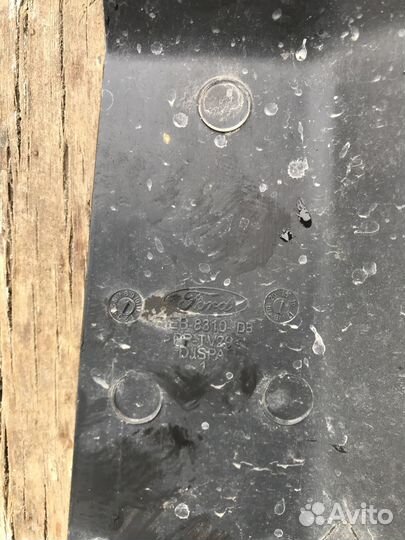 Дефлектор радиатора правый форд фокус Ford Focus 3