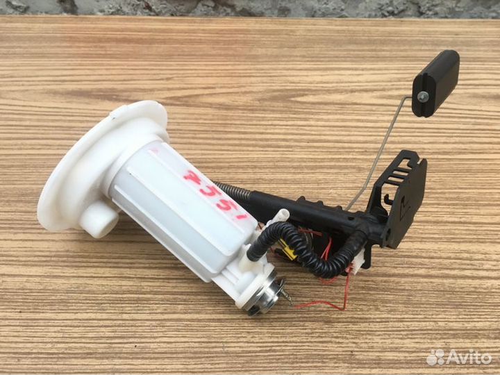 Датчик уровня топлива BMW 5 E60 E61 2003-2009г