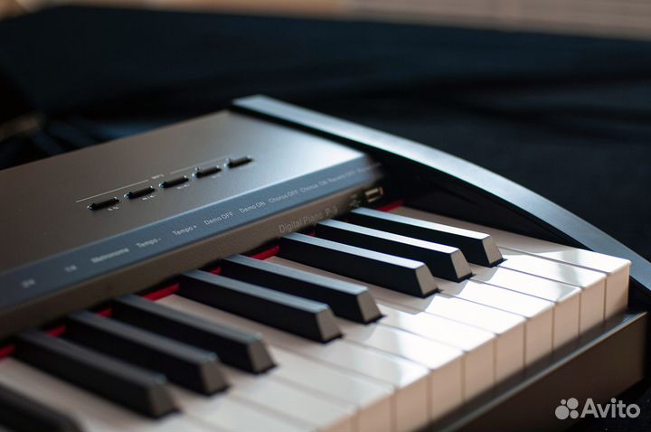 Цифровое пианино + Аксессуары