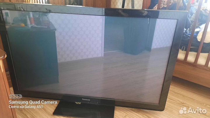 Телевизор плазма panasonic