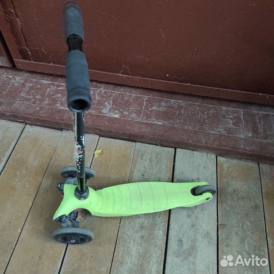 Самокат детский трехколесный
