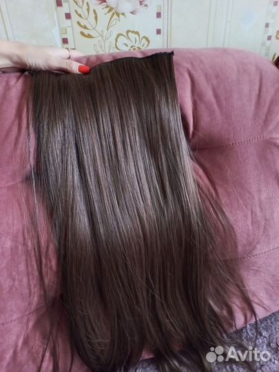 Волосы на заколках