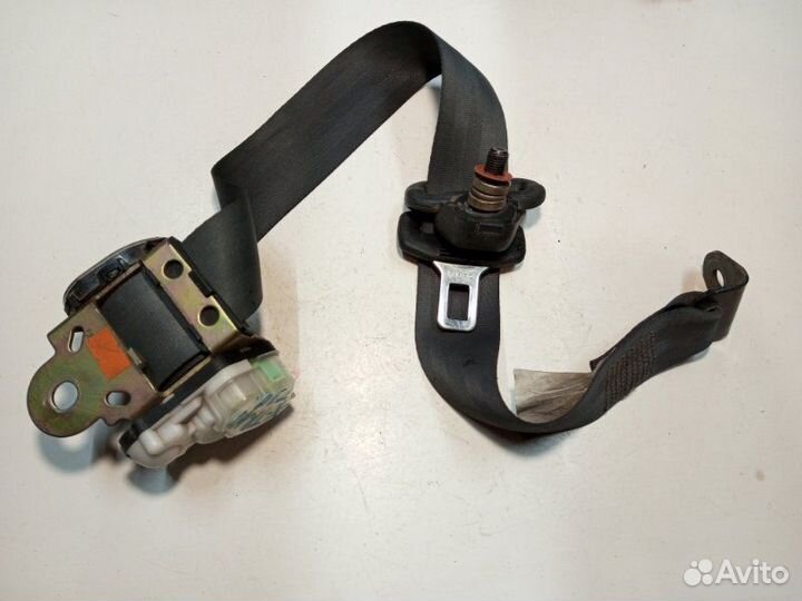 Ремень безопасности задний Nissan X-Trail T30