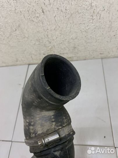 Патрубок интеркулера