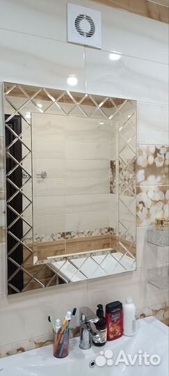 Зеркало настенное