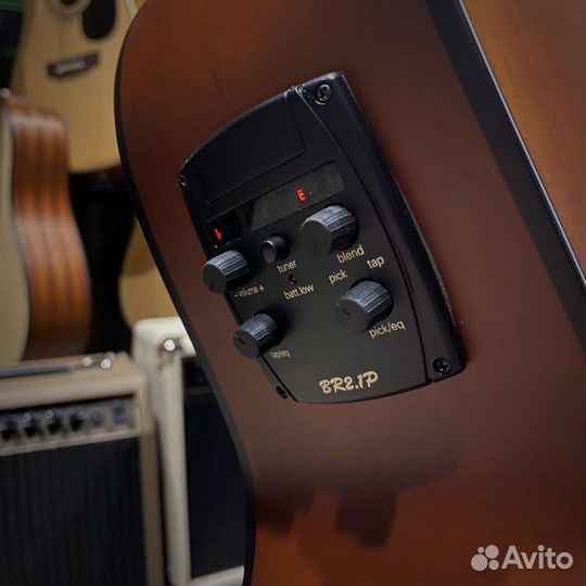 Электроакустическая гитара baton rouge AR21C