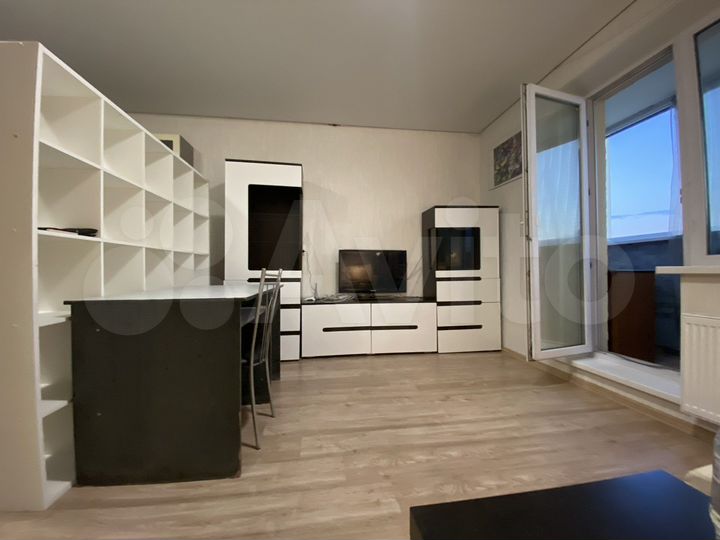 Квартира-студия, 37,6 м², 17/20 эт.