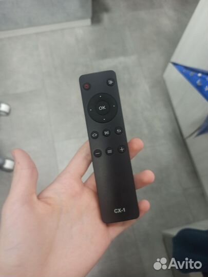 Smart tv приставка смотрешка