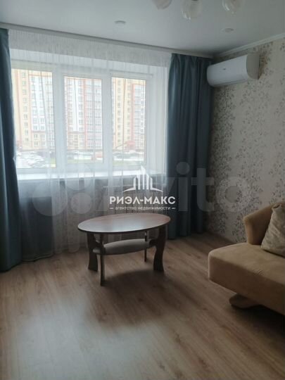 1-к. квартира, 40 м², 4/15 эт.