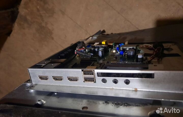 Dexp h32f8000qtp.SK508S.PB802 В разбор