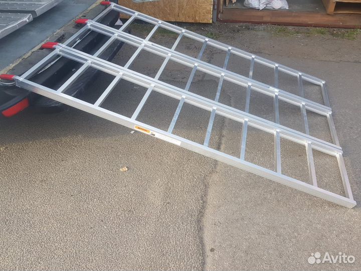 Сходни трапы аппарели для снегохода и квадроцикла