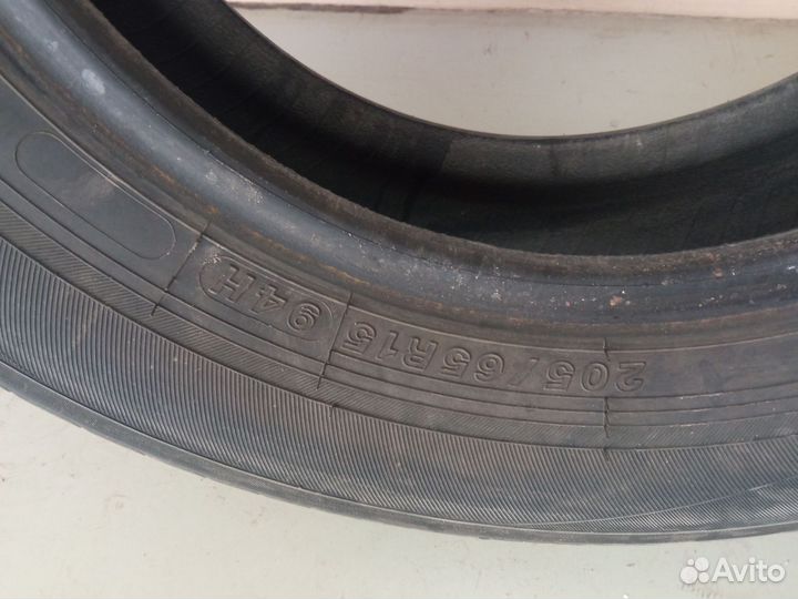 Yokohama Advan A681 205/65 R15