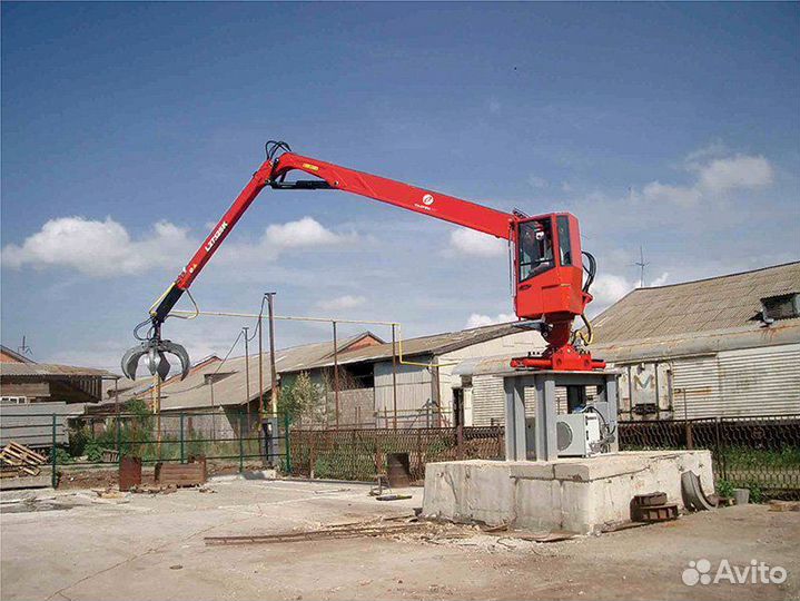 Машинист перегружателя, тракторист