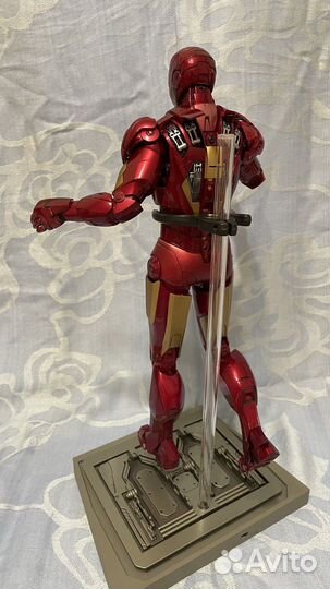 Hot Toys Iron Man 2 Mark IV 1/6 Scale