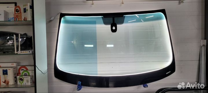 Лобовое стекло на Форд Мондео (2007-15)