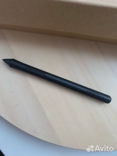 Графический планшет One by Wacom Medium CTL—672