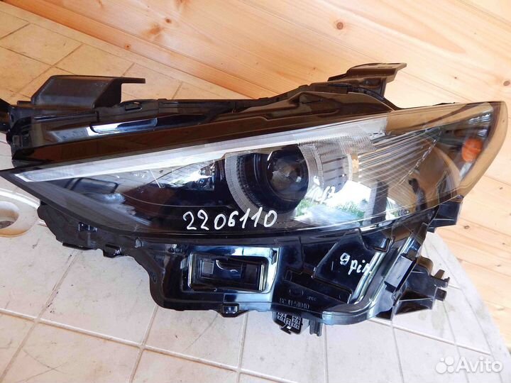 Фара левая Mazda 3 BM рестайлинг (2016-2019)