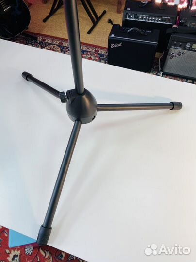 Стойка для микрофона Новая