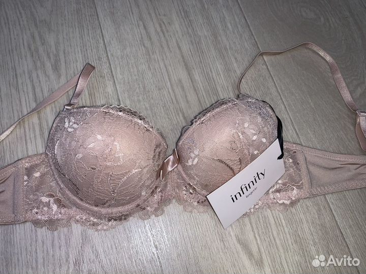 Бюстгальтер