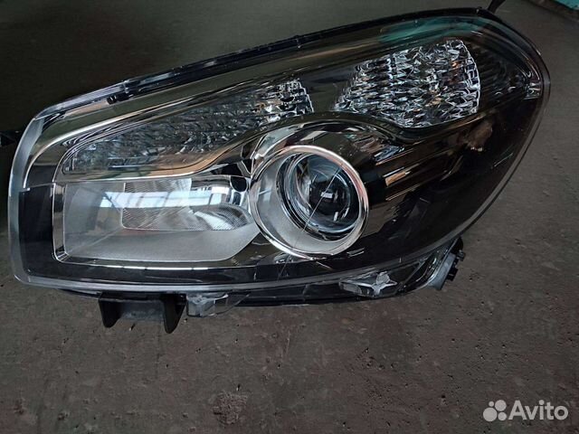 Фара Ниссан Кашкай 10-14 г.в. левая,правая