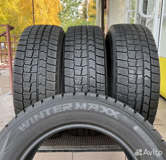 Dunlop Winter Maxx WM02 225/60 R17 99Q