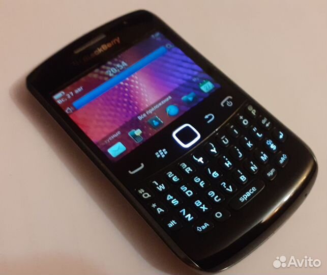 Телефон BlackBerry 9360
