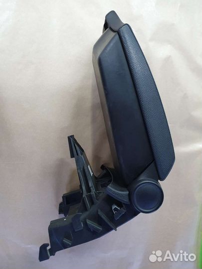 Продлокотник BMW e81/87. Левый руль