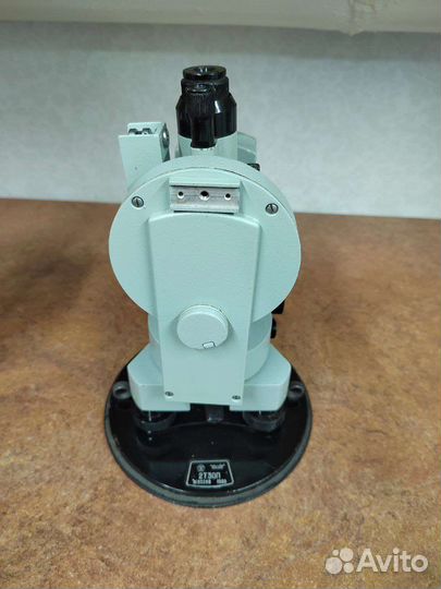 Теодолит 2т30п 1988