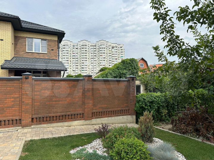 Дом 40 м² на участке 7 сот.