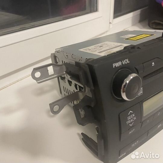 Магнитола Toyota Corolla