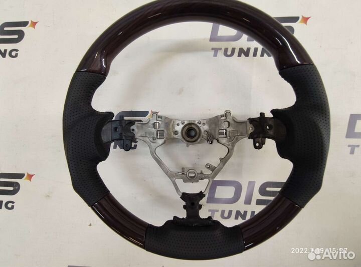 Руль на Toyota Camry 55