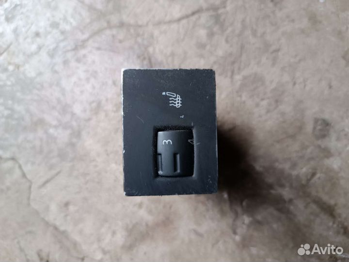 Кнопка обогрева сидений Touareg 7l6963569