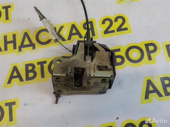 Замок двери задней правой Renault Megane I 1995-2