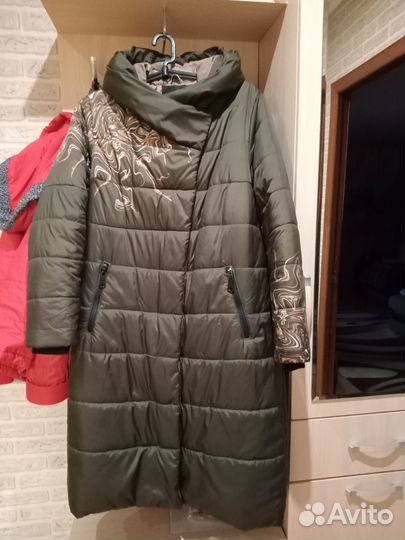 Пуховик зимний женский 52 54