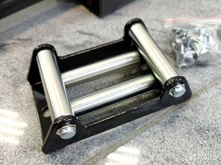 Лебедка электрическая 12v 4000 LBS новая