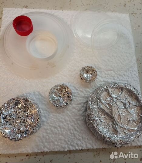 Поделка из бросового материала