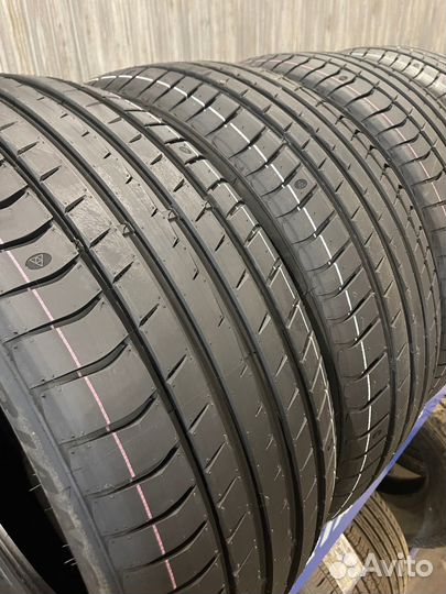 Triangle EffeXSport TH202 245/35 R18 92Y