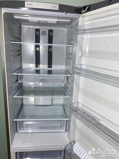 Холодильник Hotpoint-Ariston no frost
