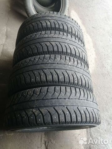 Bridgestone Ice Cruiser 7000 215/65 R16