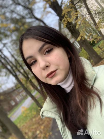Официантом