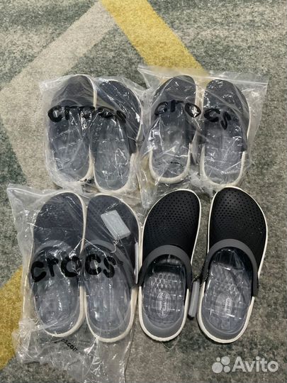 Сандалии детские crocs