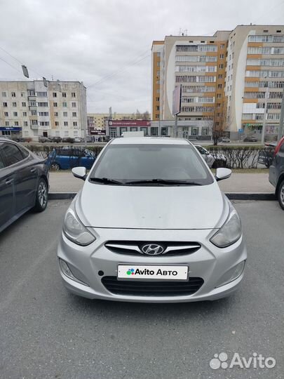 Hyundai Solaris 1.6 AT, 2012, 200 000 км