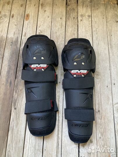 Мотозащита наколенники EVS option