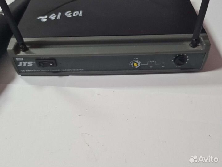 Микрофон беспроводной JTS US-8001/D/MH-85