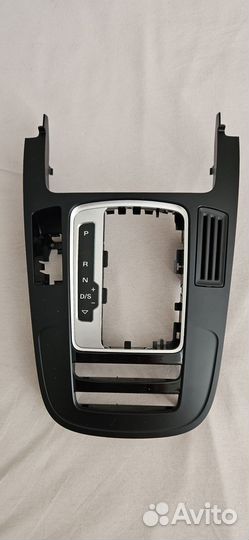 Накладка центральной консоли Audi A4 B8