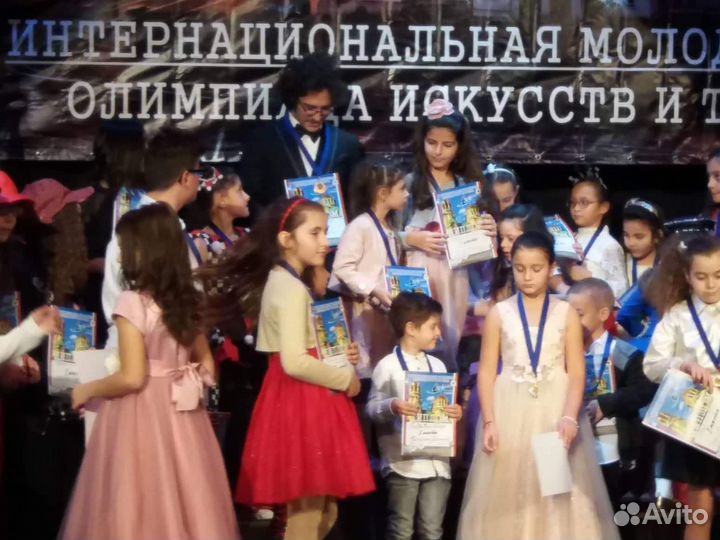 Педагог по Вокалу, Сольфеджио Певица Ивент-Диджей