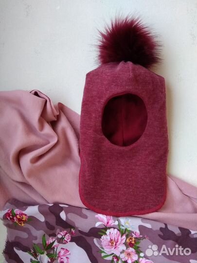 Шапка шлем с короной дино