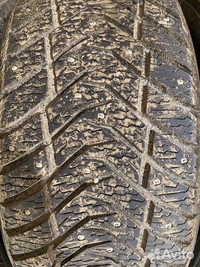 Yokohama Ice Guard IG65 215/55 R18