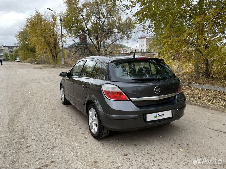 Opel Astra 1.6 МТ, 2009, 206 500 км
