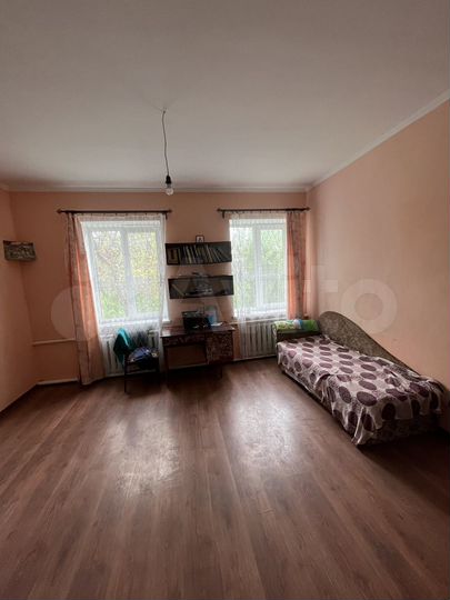 Дом 107 м² на участке 9,3 сот.